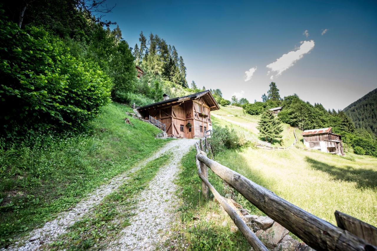 Chalet Bambi Villa Rabbi Exteriör bild